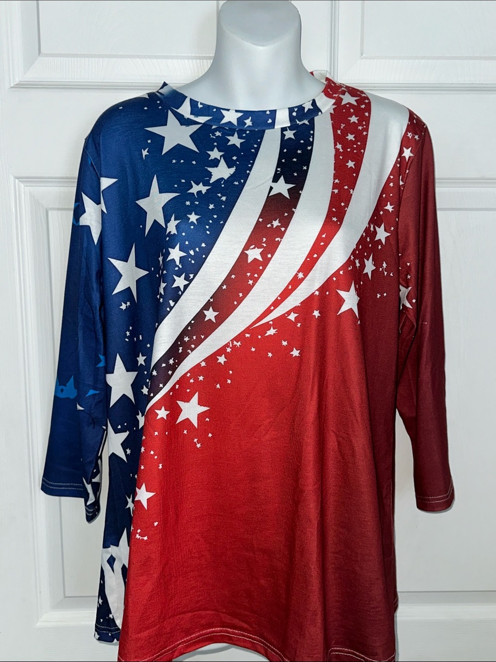 Women’s Patriotic Stars Stripes L Polyester Top Like New Without Tag
